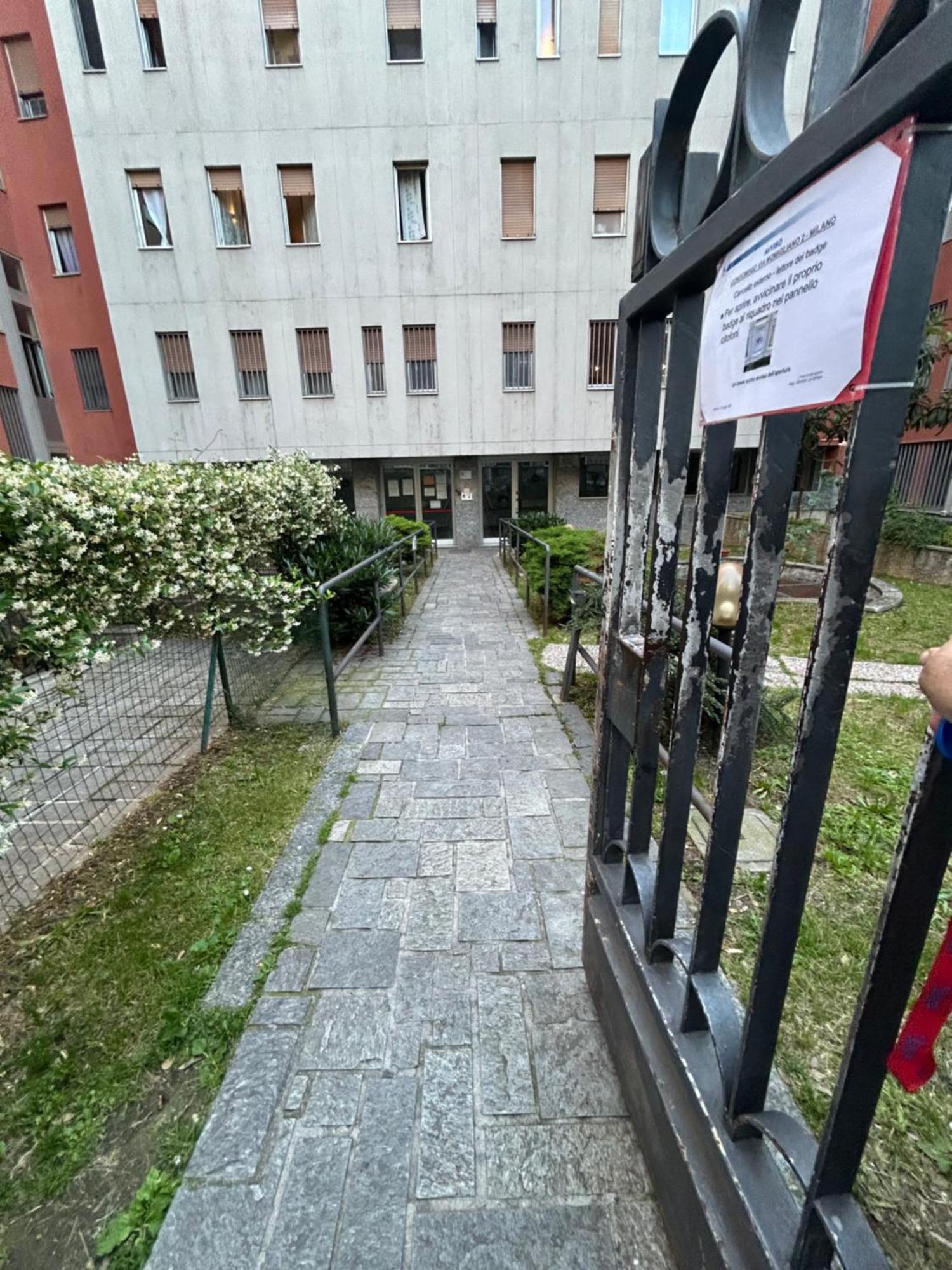 Elegant Studio Milano Esterno foto