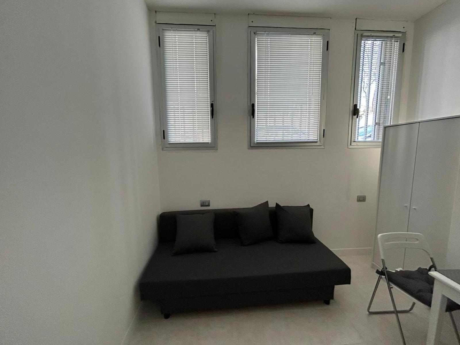 Elegant Studio Milano Esterno foto